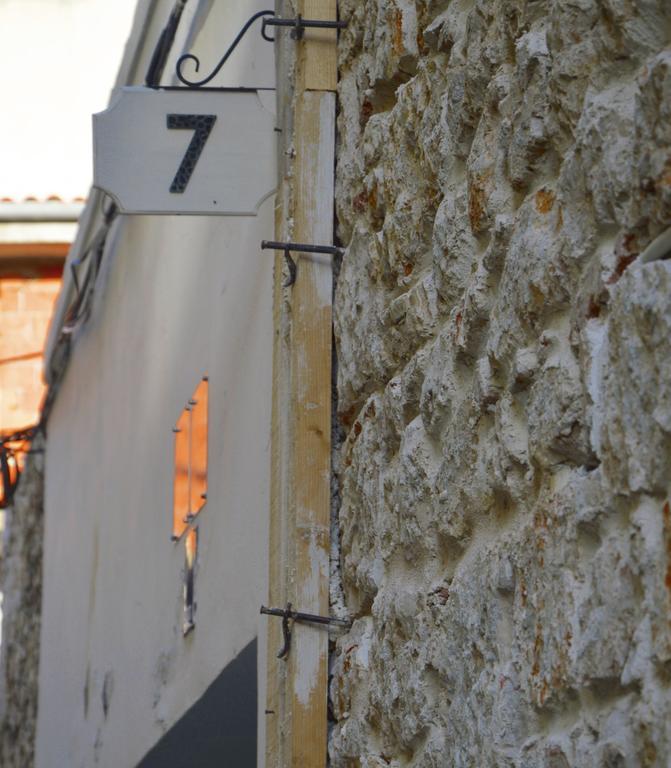 Shabby Chic Apartments Sibenik Ngoại thất bức ảnh