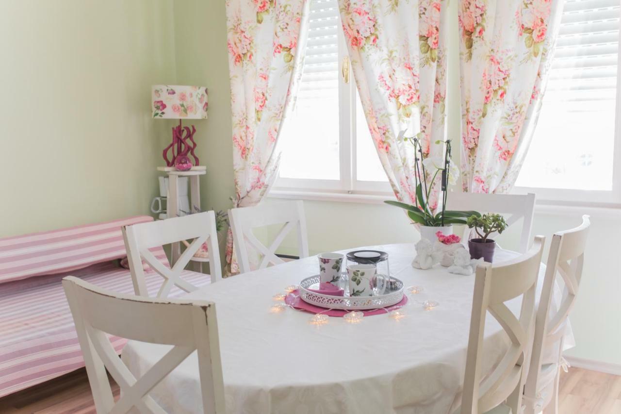 Shabby Chic Apartments Sibenik Ngoại thất bức ảnh
